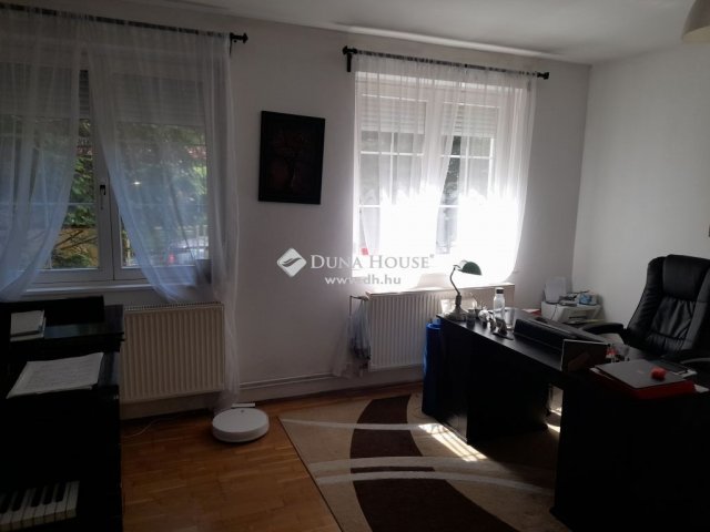 Eladó családi ház, Veresegyházon 109 M Ft, 5 szobás