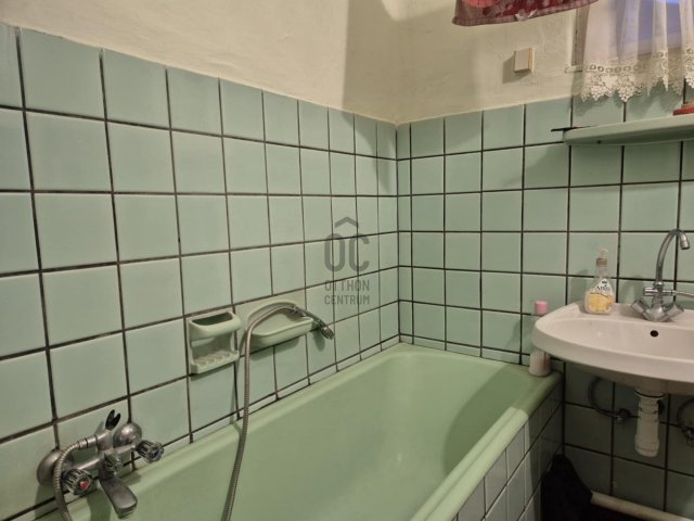 Eladó családi ház, Szentlőrincen 45 M Ft, 3 szobás