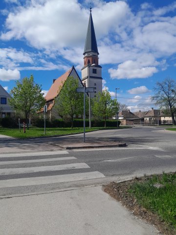 Eladó családi ház, Tatabányán 27.5 M Ft, 2 szobás