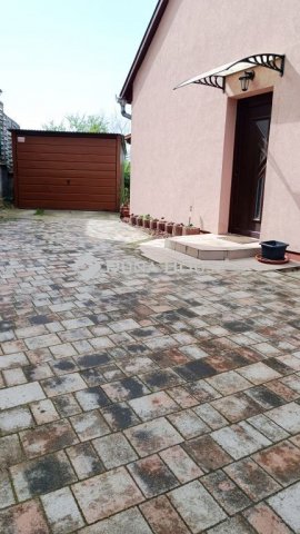 Eladó családi ház, Kaposváron 41.5 M Ft, 3 szobás