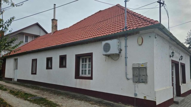 Eladó üzlethelyiség, Csopakon 49 M Ft / költözzbe.hu