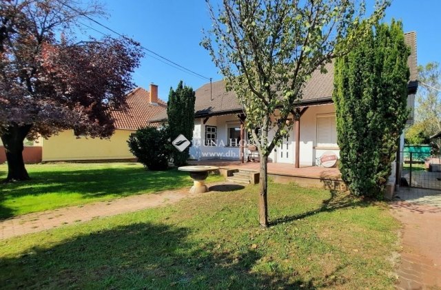 Eladó családi ház, Hernádon 95 M Ft, 4 szobás