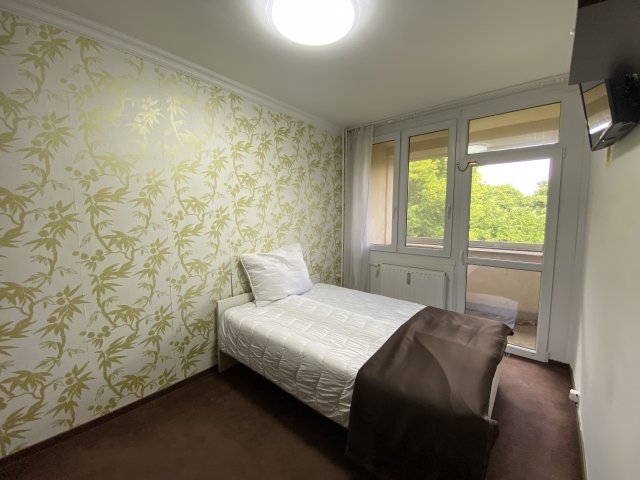 Kiadó panellakás, albérlet, Sopronban 250 E Ft / hó, 3 szobás
