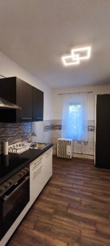 Kiadó téglalakás, albérlet, Pécsett 200 E Ft / hó, 2 szobás
