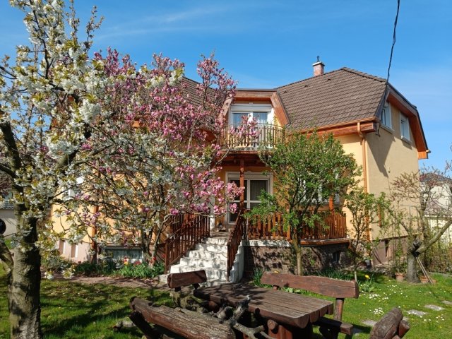 Eladó családi ház, Budapesten, XX. kerületben 149 M Ft, 5 szobás