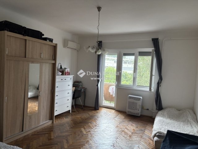 Eladó téglalakás, Budapesten, XI. kerületben 99.9 M Ft, 3 szobás