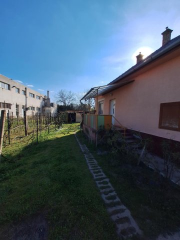 Eladó családi ház, Taksonyon 54.9 M Ft, 2 szobás