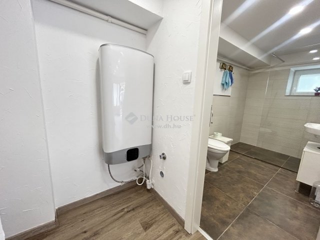 Eladó üzlethelyiség, Budapesten, XI. kerületben 34.99 M Ft