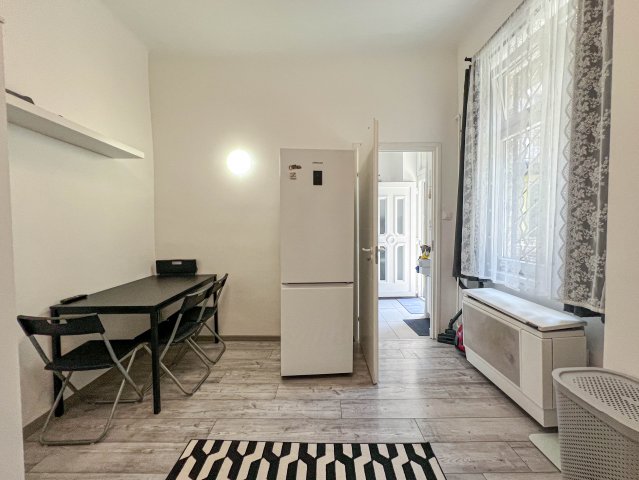 Eladó téglalakás, Budapesten, VIII. kerületben 31.9 M Ft