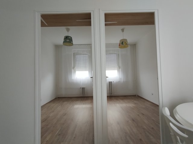 Eladó panellakás, Budapesten, XV. kerületben 65 M Ft, 1+2 szobás
