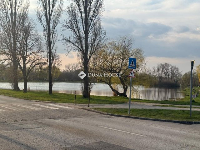 Kiadó téglalakás, albérlet, Székesfehérvárott 375 E Ft / hó