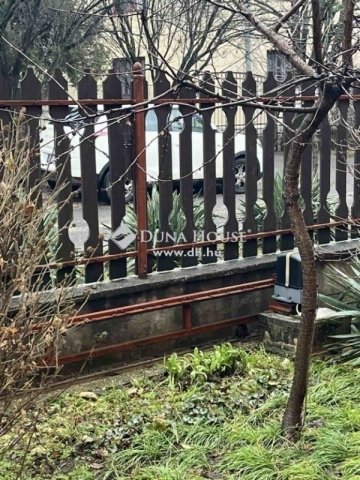 Eladó családi ház, Budapesten, XVIII. kerületben 120 M Ft