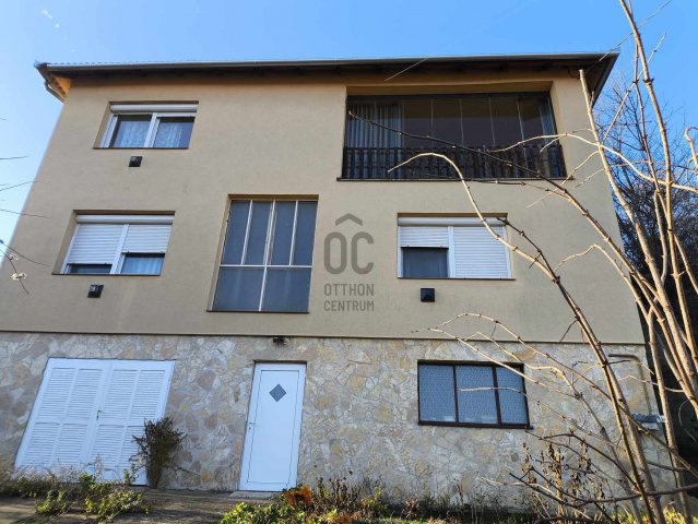 Eladó családi ház, Dunaszekcsőn 23.5 M Ft, 4 szobás