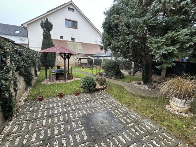 Eladó sorház, Nyíregyházán 71 M Ft, 2 szobás