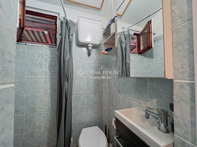 Eladó téglalakás, Budapesten, XX. kerületben 15.9 M Ft, 1 szobás