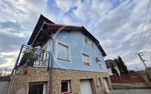 Eladó téglalakás, Pécsett, Bródy Sándor utcában 74.9 M Ft
