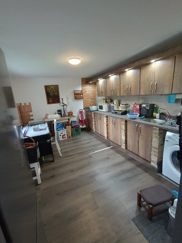Eladó családi ház, Székesfehérvárott 65 M Ft, 2 szobás