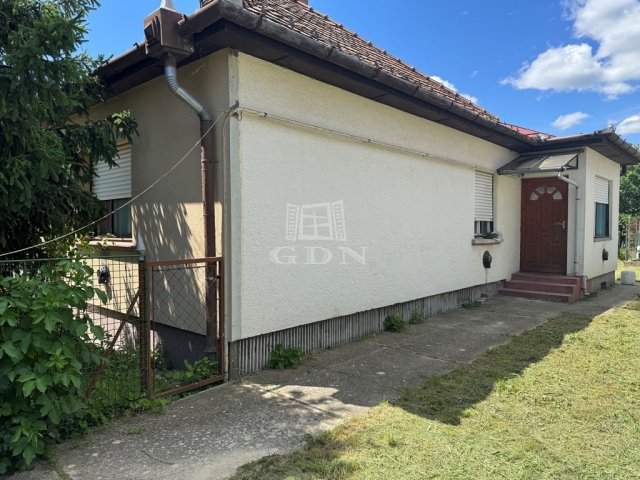 Eladó ikerház, Szigetújfalun 36 M Ft, 1+1 szobás