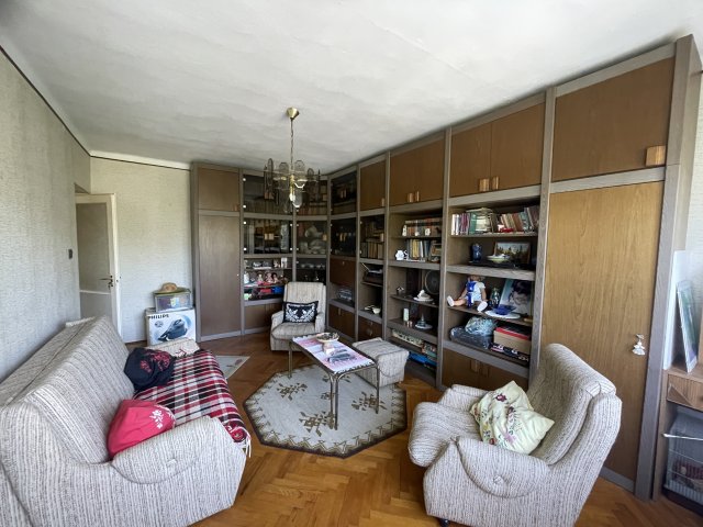 Eladó családi ház, Lábatlanon, Rákóczi Ferenc úton 47.9 M Ft