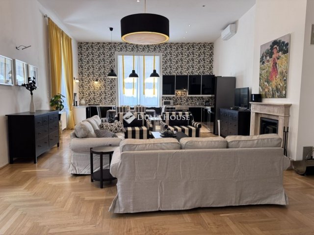 Kiadó téglalakás, albérlet, Budapesten, VI. kerületben