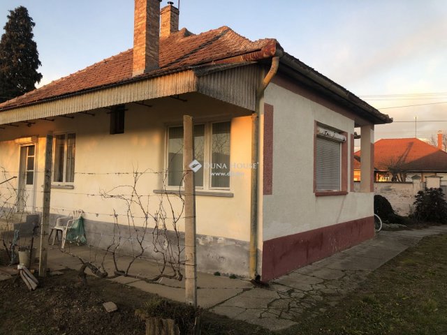 Eladó családi ház, Hercegszántón 11.9 M Ft, 2 szobás