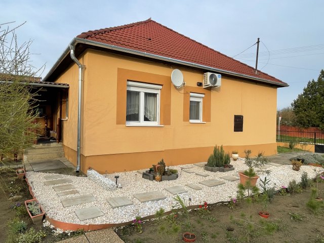 Eladó családi ház, Nyírbogdányon 39 M Ft, 3 szobás