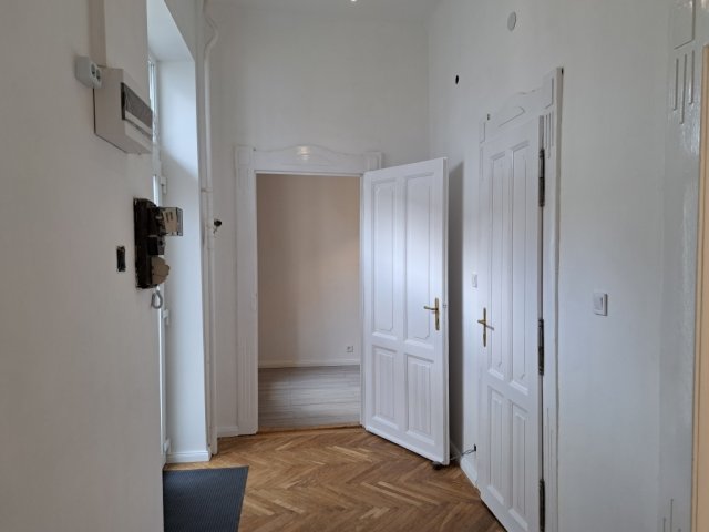 Kiadó téglalakás, albérlet, Budapesten, XI. kerületben