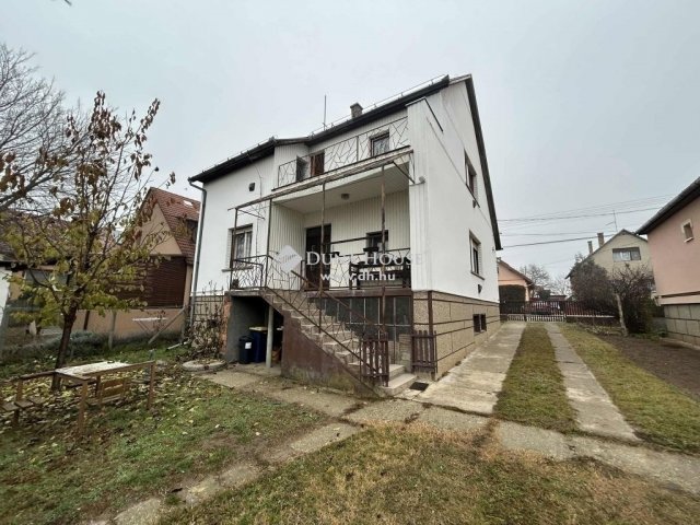 Eladó nyaraló, Ócsán 67 M Ft, 6 szobás / költözzbe.hu