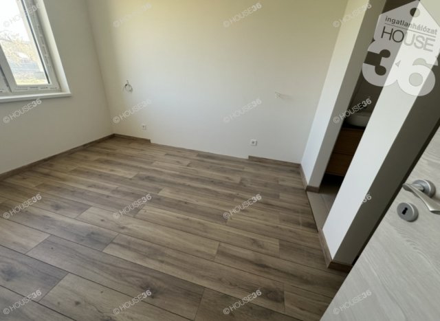 Eladó családi ház, Kecskeméten 72.2 M Ft, 4 szobás