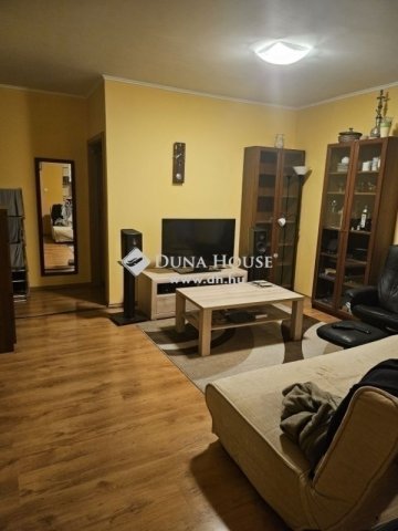 Eladó téglalakás, Budapesten, X. kerületben 89 M Ft, 3 szobás
