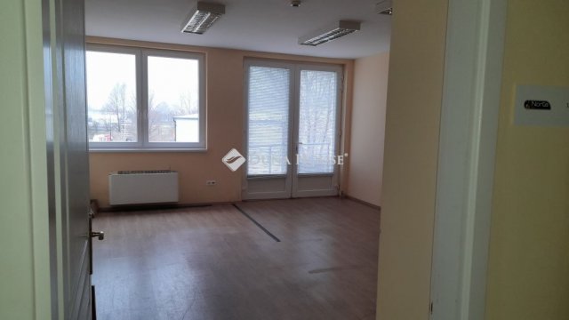 Eladó ipari ingatlan, Debrecenben 1100 M Ft / költözzbe.hu