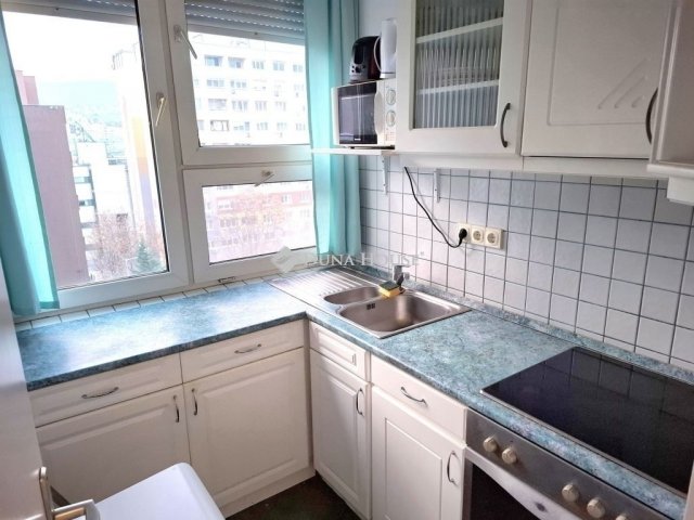 Eladó téglalakás, Budapesten, III. kerületben 85 M Ft, 3 szobás