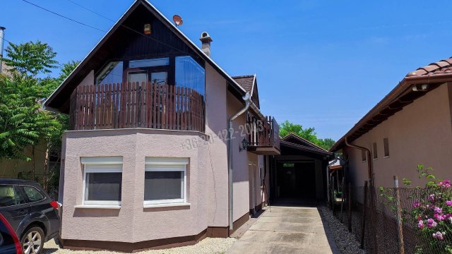 Eladó családi ház, Szigetszentmiklóson 71.9 M Ft, 2+2 szobás
