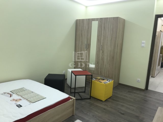 Kiadó téglalakás, albérlet, Szegeden 60 E Ft / hó, 1 szobás