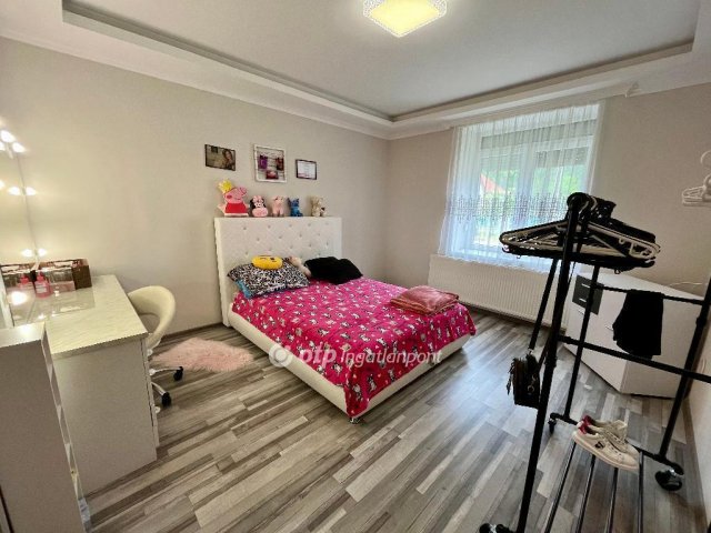 Eladó családi ház, Nyíregyházán 77 M Ft, 2 szobás