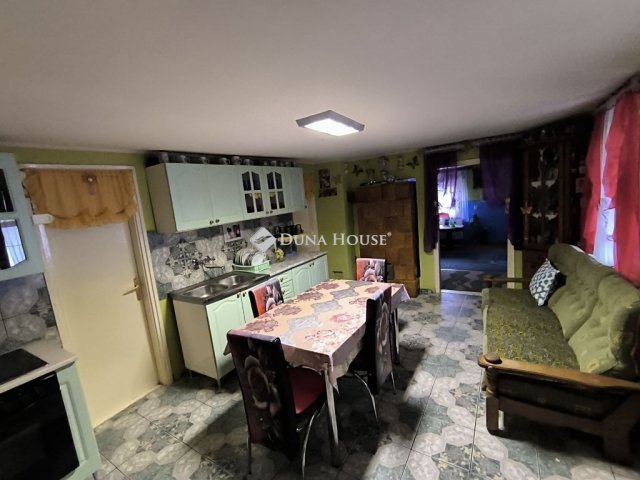 Eladó családi ház, Mágocson 16.5 M Ft, 2 szobás