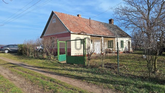 Eladó mezogazdasagi ingatlan, Dunaföldváron 19 M Ft, 2 szobás