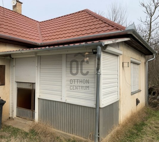 Eladó családi ház, Napkoron 21.8 M Ft, 2 szobás