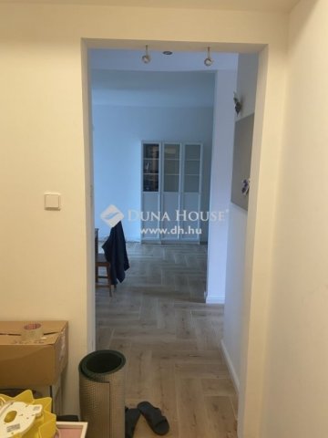 Eladó téglalakás, Budapesten, XVI. kerületben 94 M Ft, 3 szobás