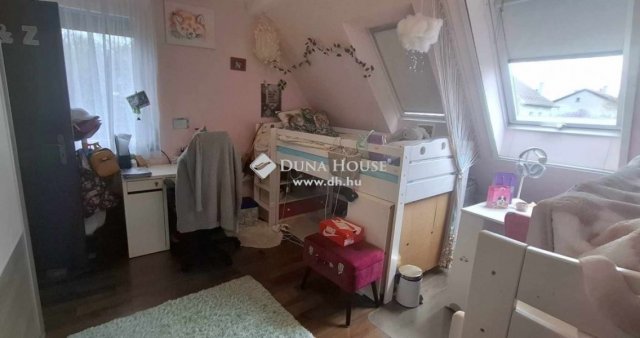 Eladó ikerház, Budapesten, XVIII. kerületben 92 M Ft, 3 szobás