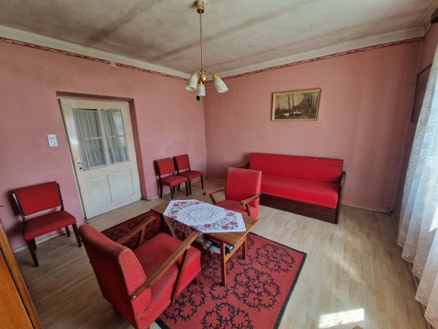 Eladó családi ház, Szeremlén 6.5 M Ft, 4 szobás