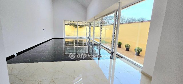 Eladó családi ház, Debrecenben 199.9 M Ft, 3 szobás
