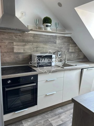 Kiadó téglalakás, albérlet, Nyíregyházán 160 E Ft / hó