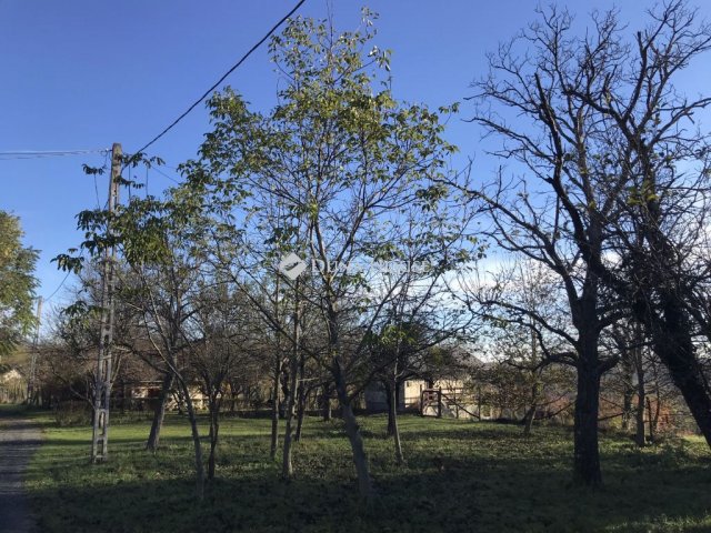 Eladó telek, Gyűrűsön 2.9 M Ft / költözzbe.hu