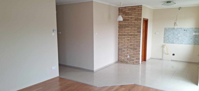 Eladó téglalakás, Gyömrőn 68 M Ft, 1+2 szobás