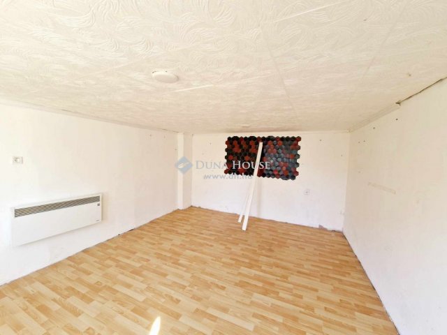 Eladó családi ház, Tápióbicskén 13.99 M Ft, 3 szobás