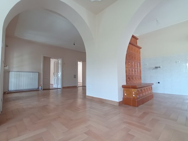 Eladó családi ház, Kecskeméten 107.9 M Ft, 3 szobás
