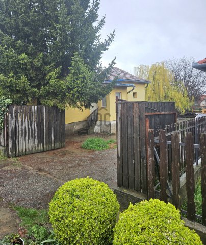 Eladó családi ház, Érden 49.5 M Ft, 3 szobás