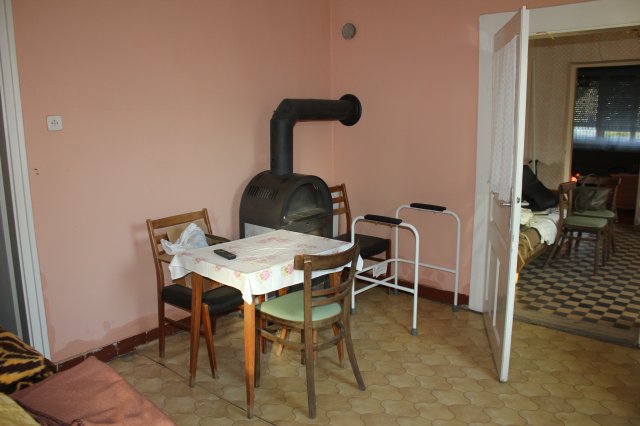 Eladó családi ház, Kenyerin 13 M Ft, 3 szobás