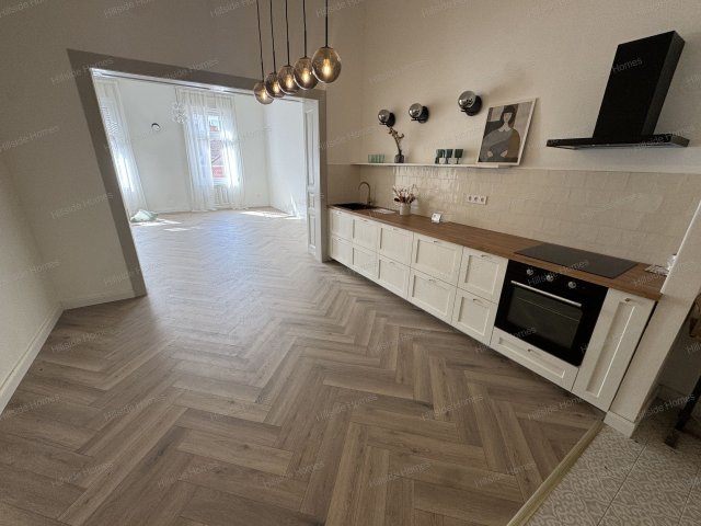 Eladó téglalakás, Budapesten, I. kerületben 150 M Ft, 3 szobás